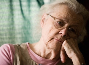 Mách bạn 6 cách khắc phục tình trạng suy nhược cơ thể ở người già